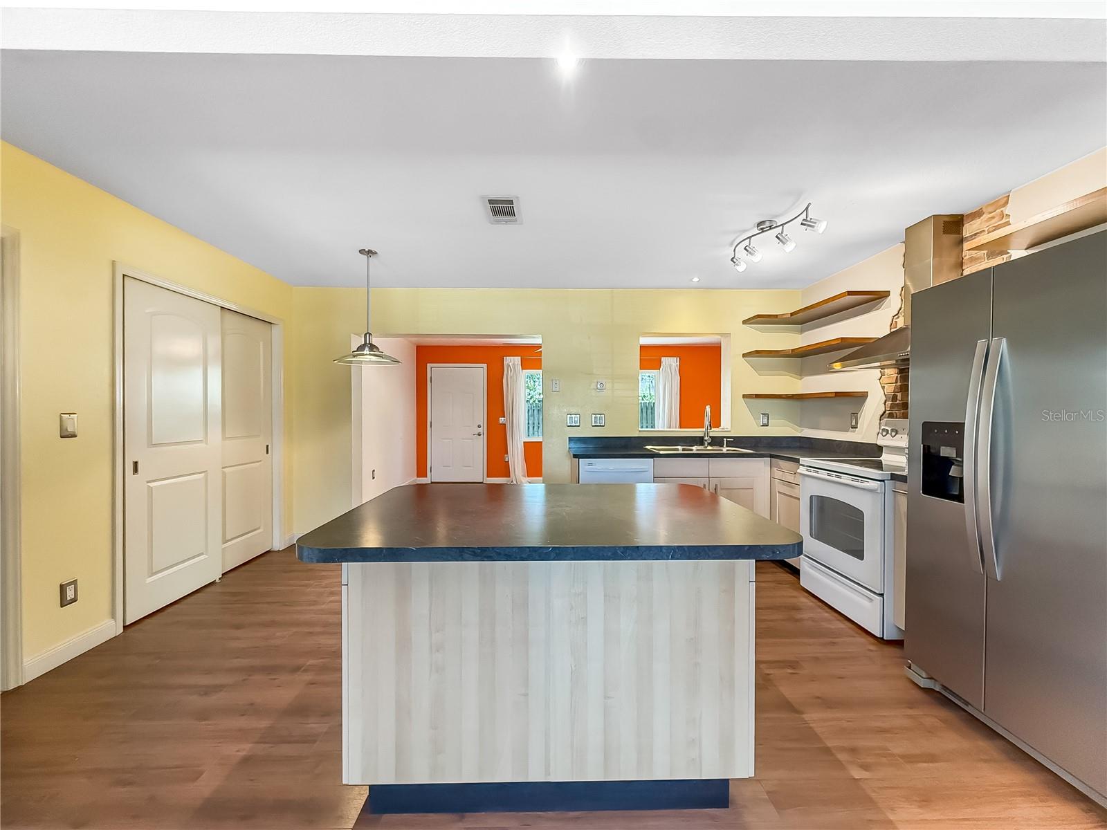 136 POINSETTIA DRIVE