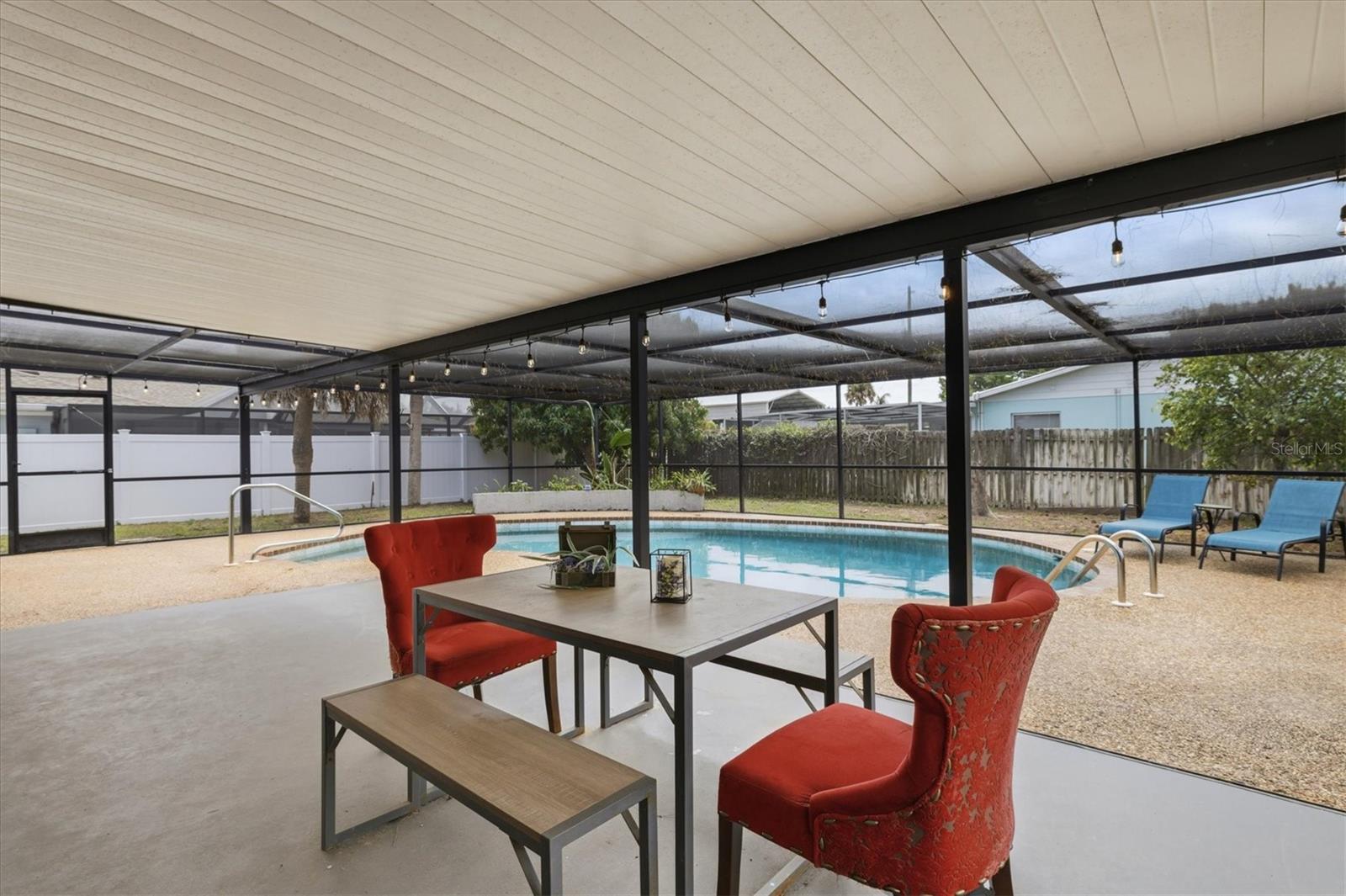 SOUTH VENICE - Residential