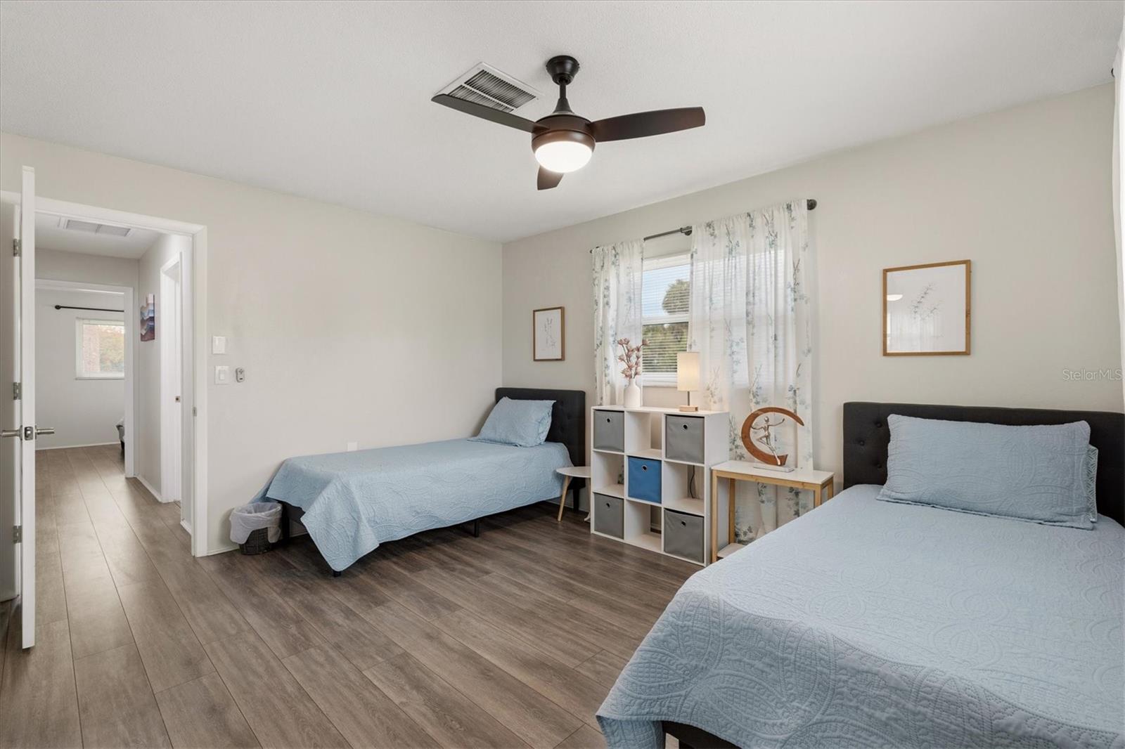 SOUTH VENICE - Residential