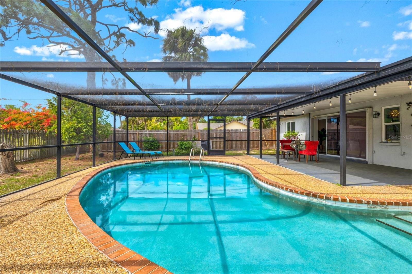 SOUTH VENICE - Residential