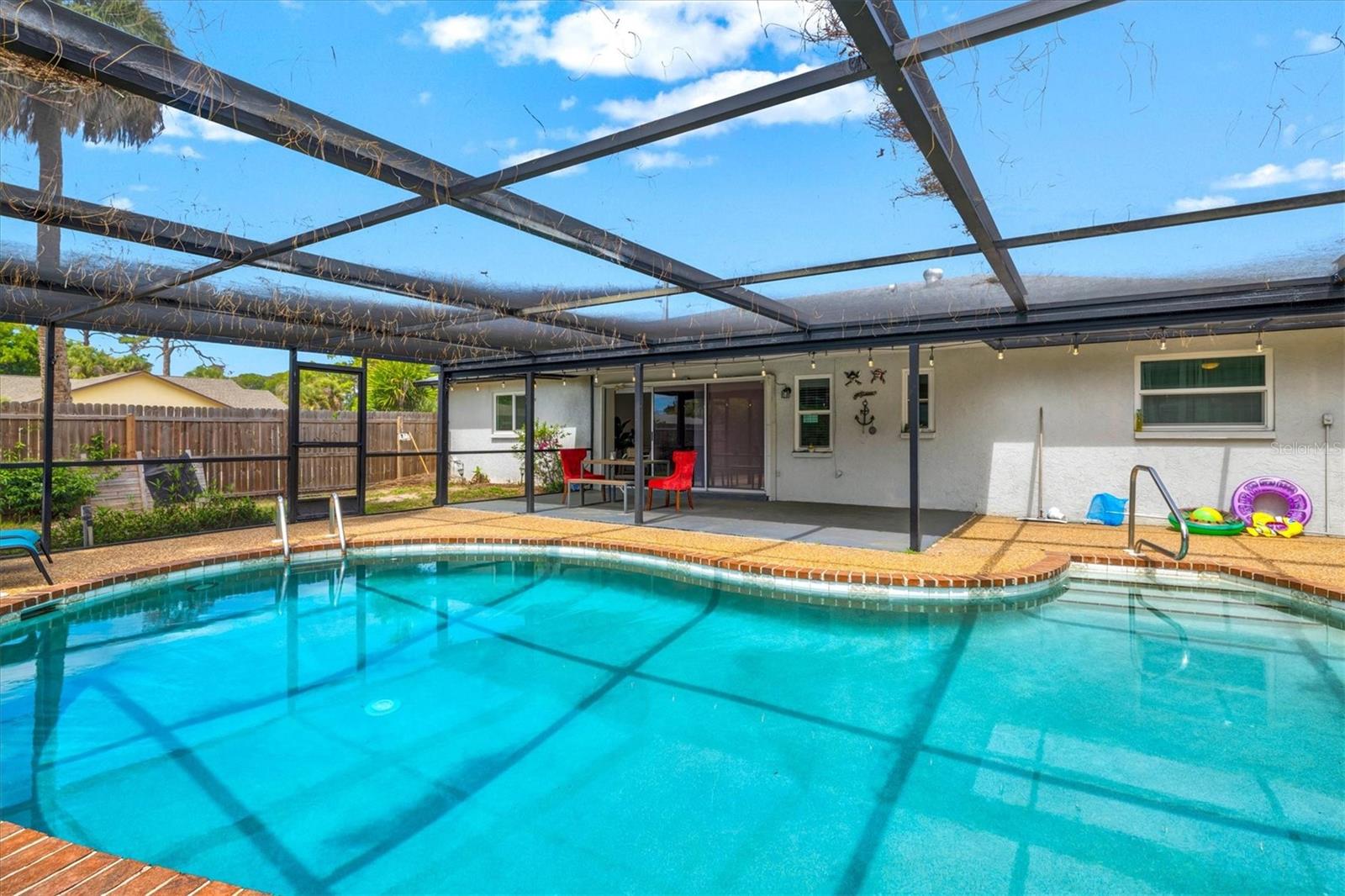 SOUTH VENICE - Residential