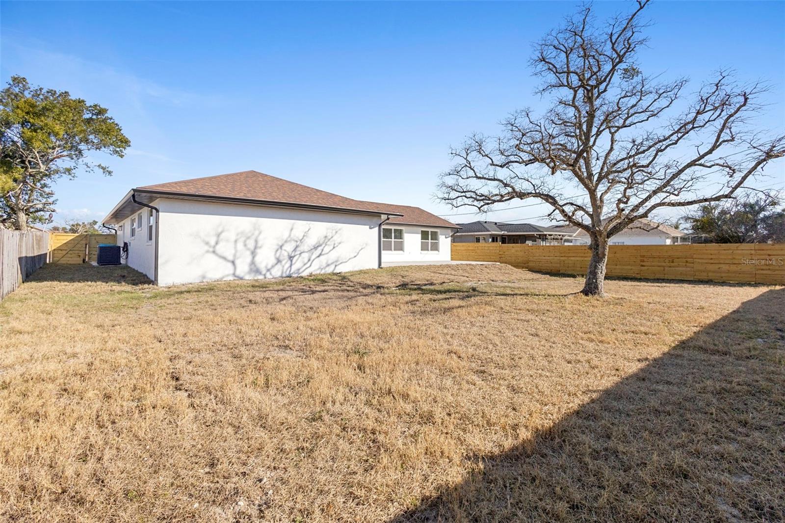 DELTONA LAKES UNIT 3 - Residential