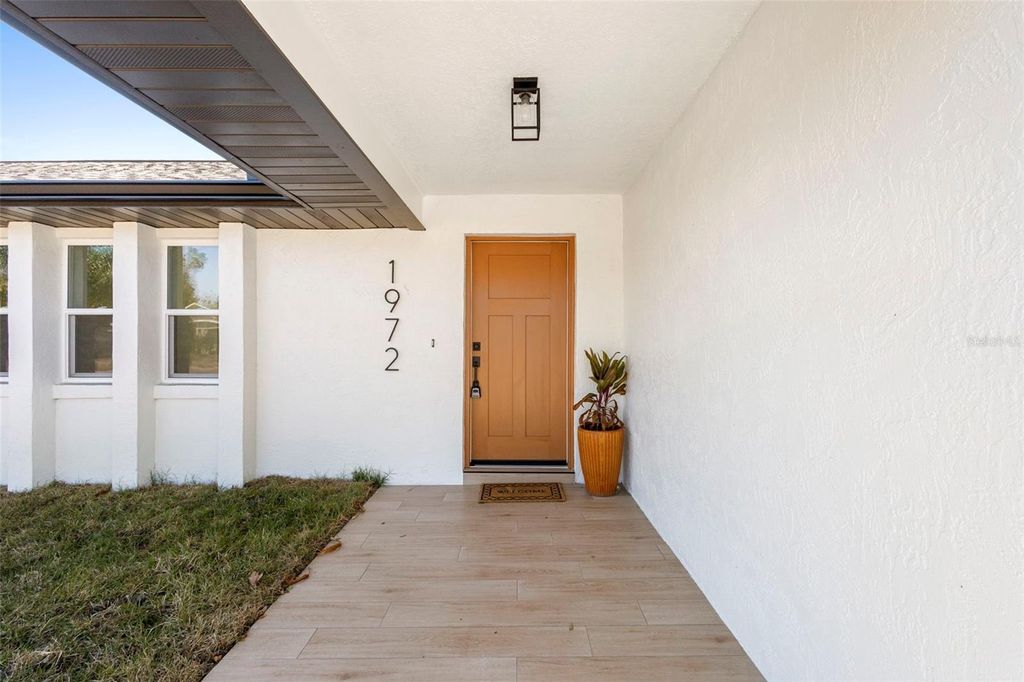 Photo of 1972 Vienna Avenue, Deltona, FL 32725 (MLS # V4948498)