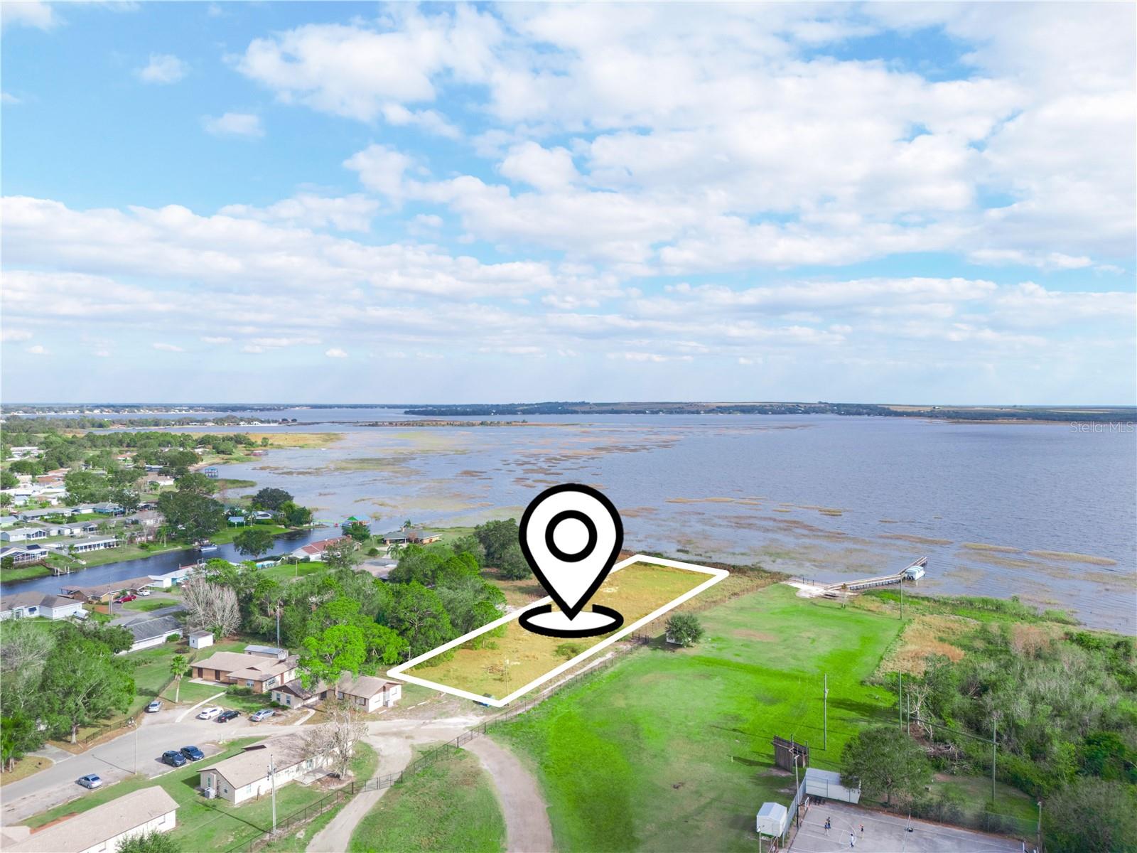 SOUTH LAKE WALES YACHT CLUB SEC 01 REV - Land
