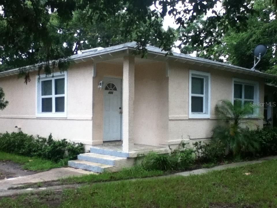 486 OAK STREET