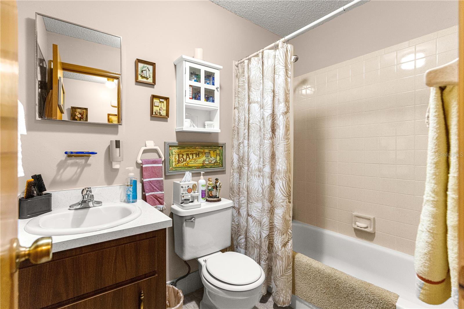 FORE ACRES - Residential