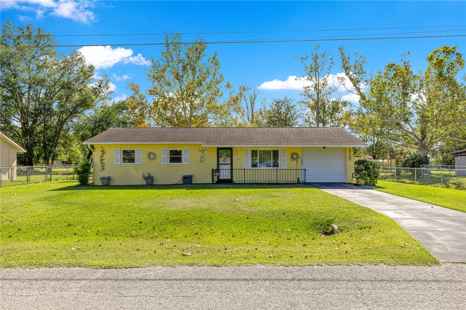 FORE ACRES - Residential