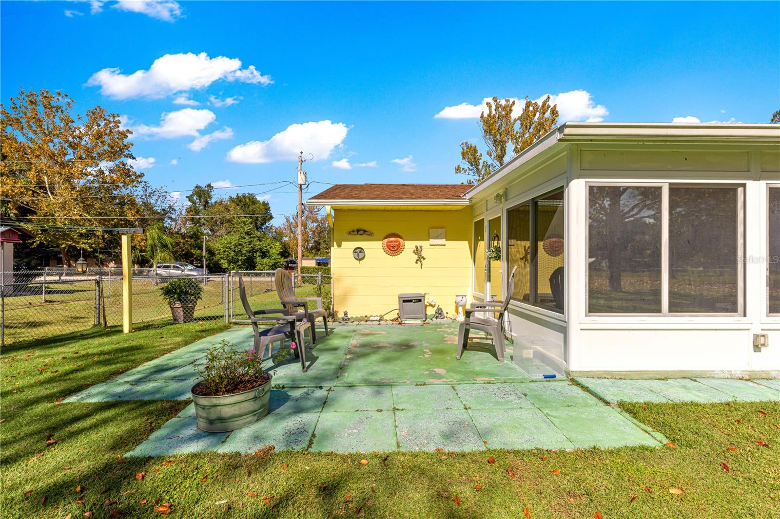 FORE ACRES - Residential