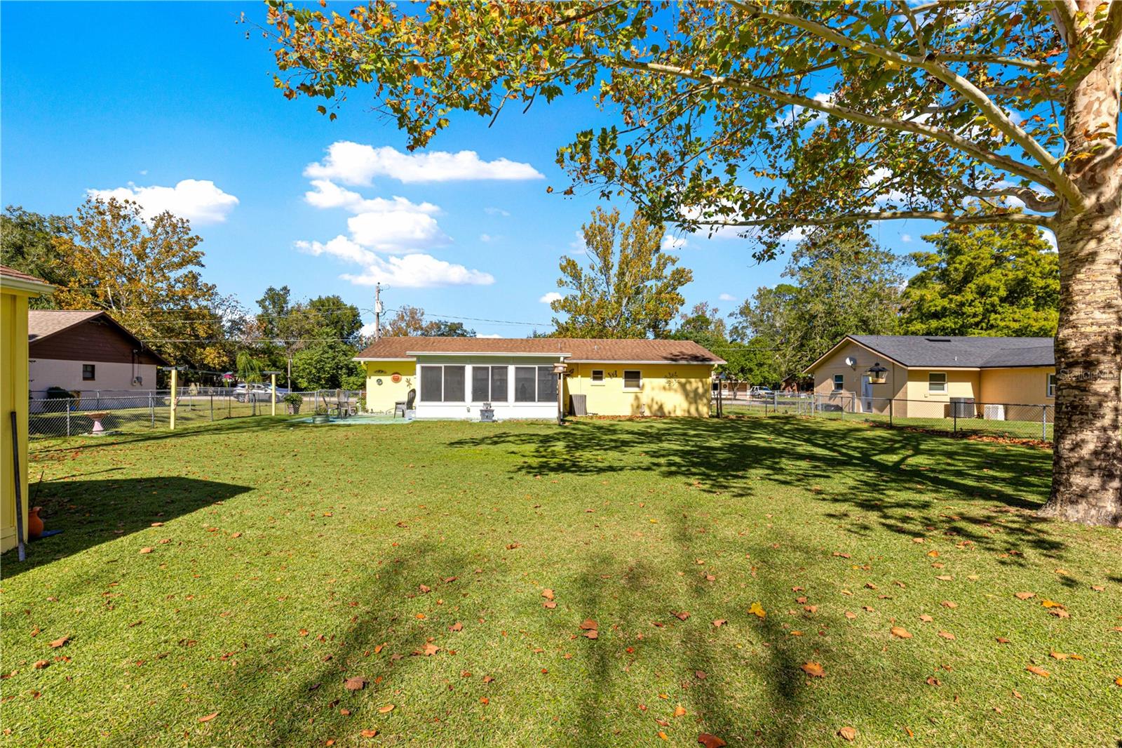 FORE ACRES - Residential