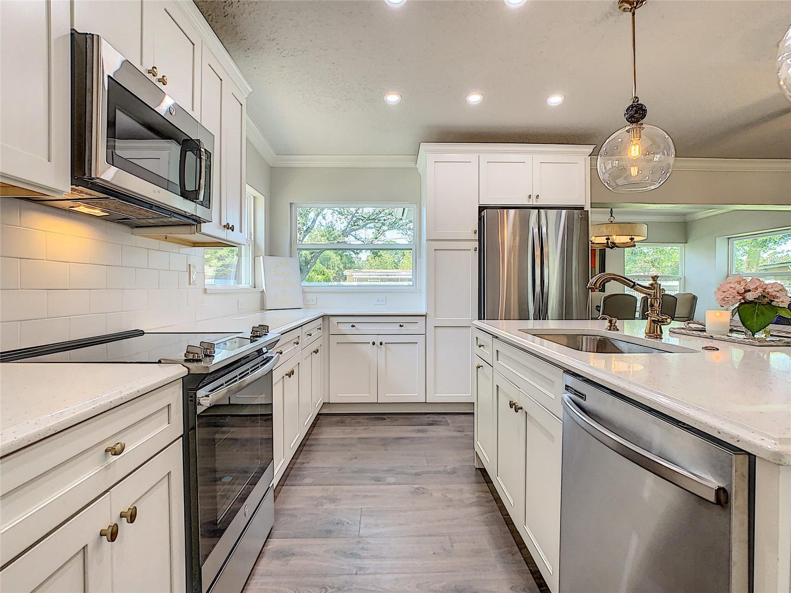 KENILWORTH SHORES SEC 07 - Residential Lease