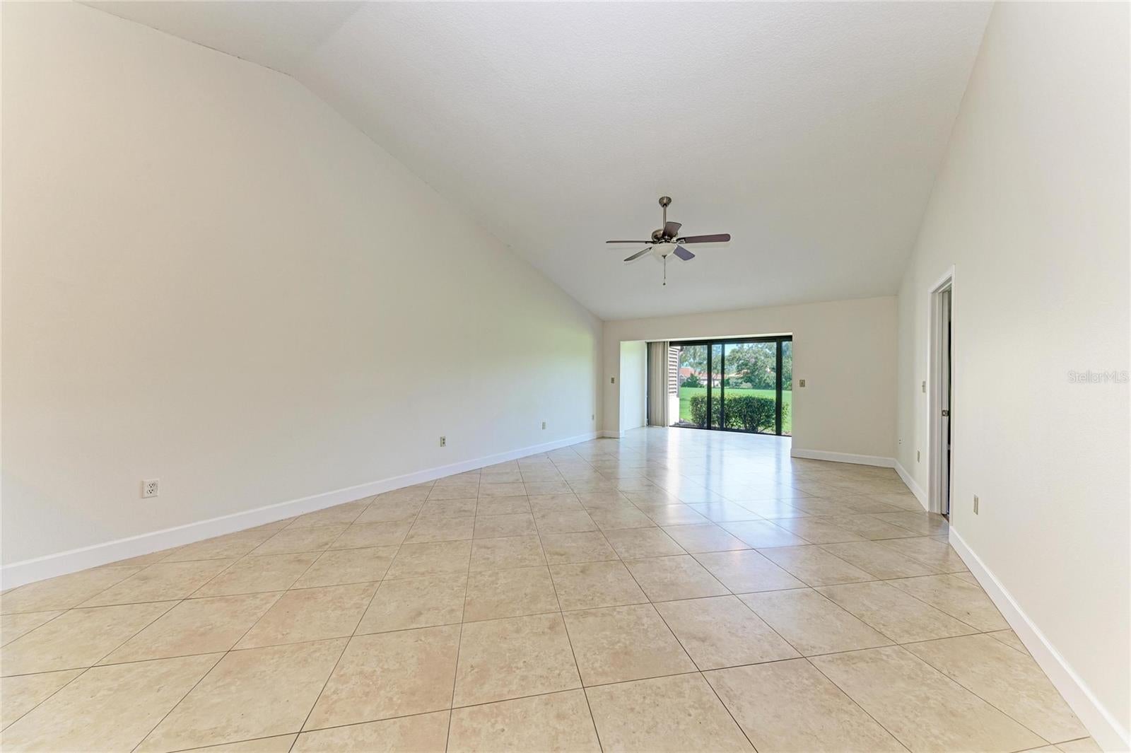 6085 CLUBSIDE DRIVE