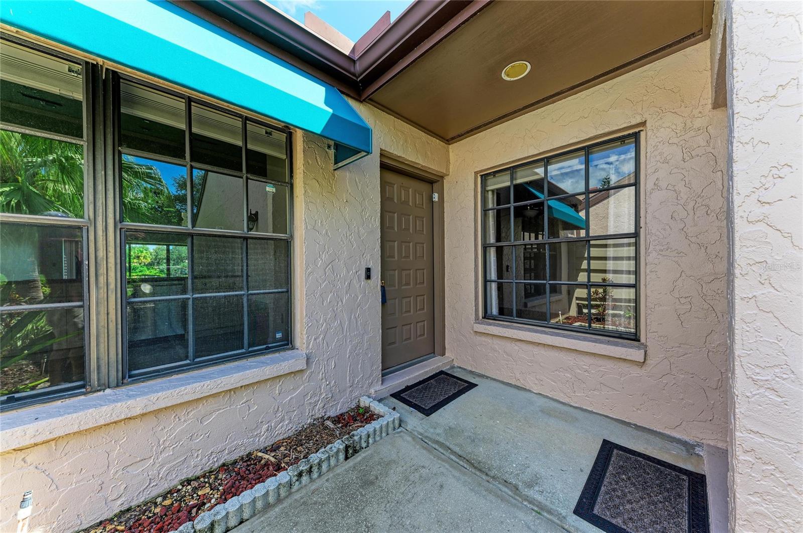 6085 CLUBSIDE DRIVE