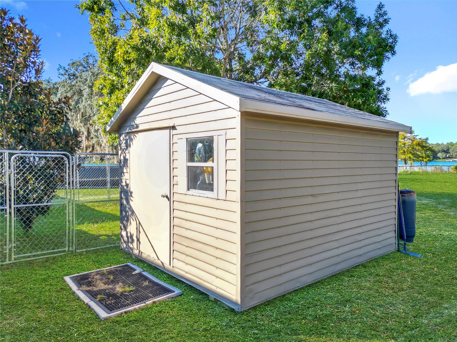 SILVER SPGS SHORES - Residential