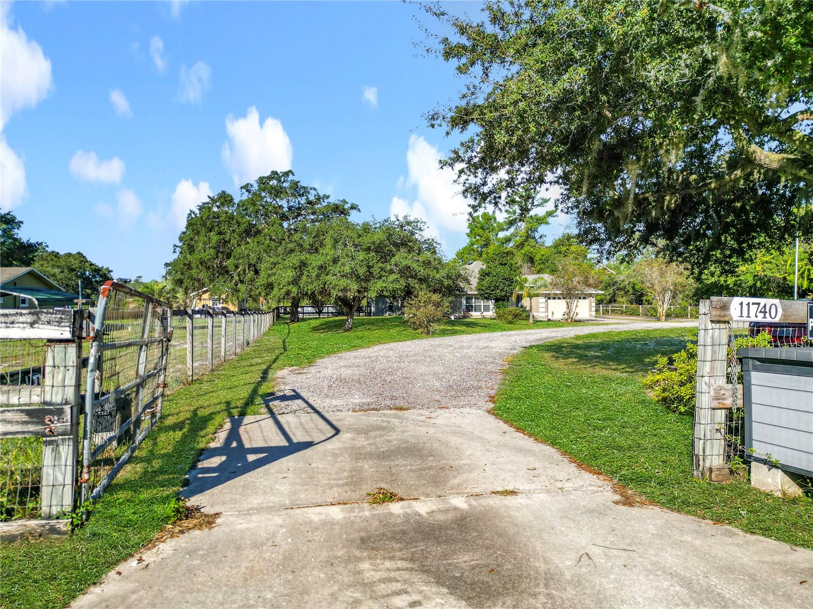 SILVER SPGS SHORES - Residential