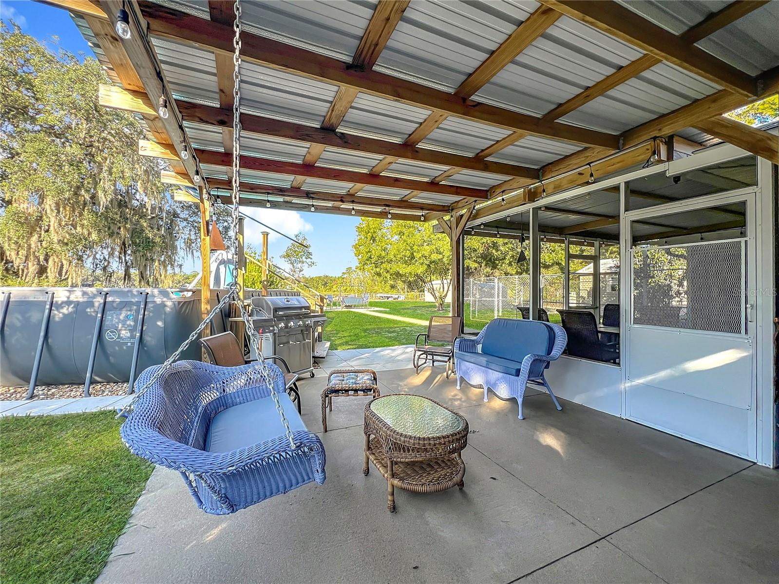 SILVER SPGS SHORES - Residential