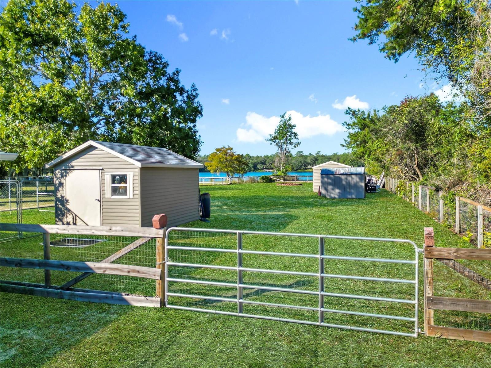 SILVER SPGS SHORES - Residential