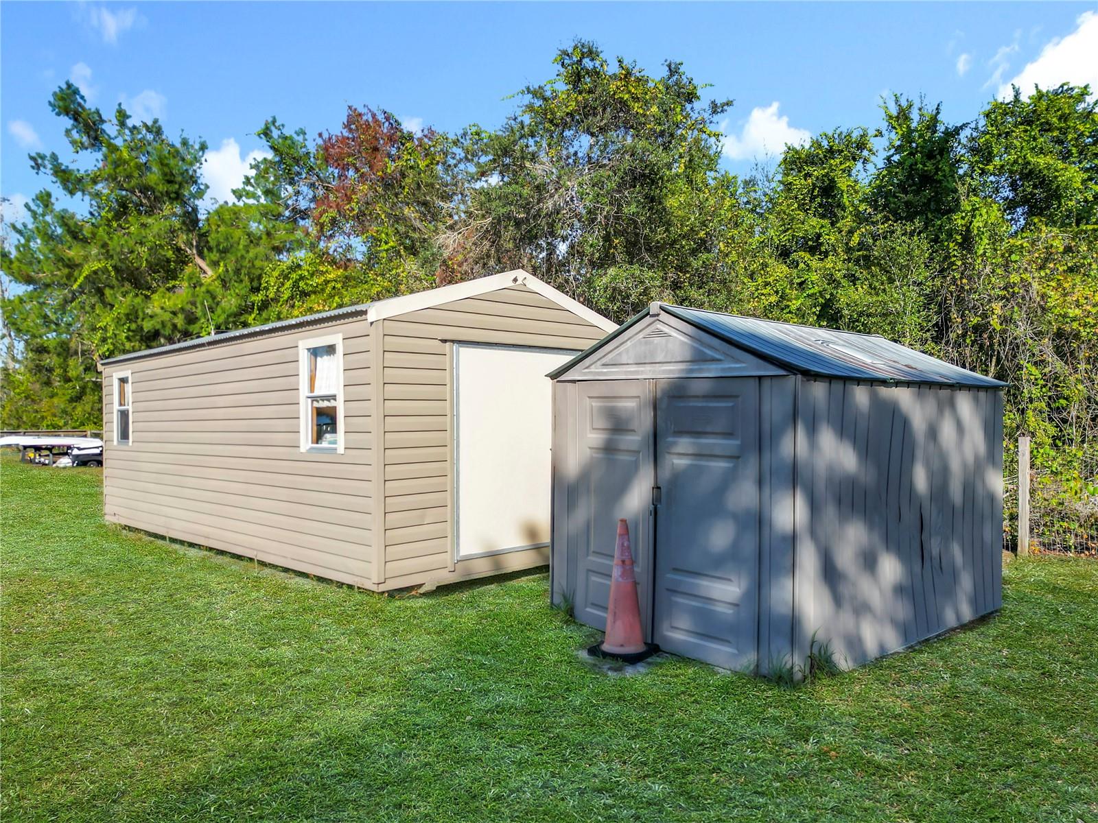 SILVER SPGS SHORES - Residential