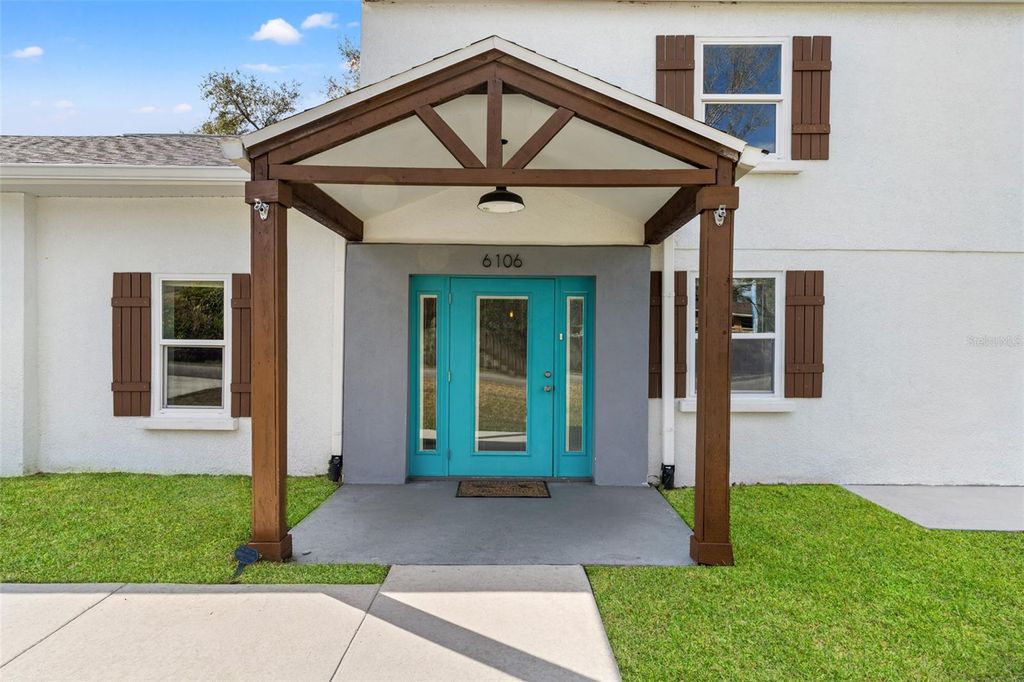 Photo of 6106 N Lynn Avenue, Tampa, FL 33604 (MLS # TB8478312)