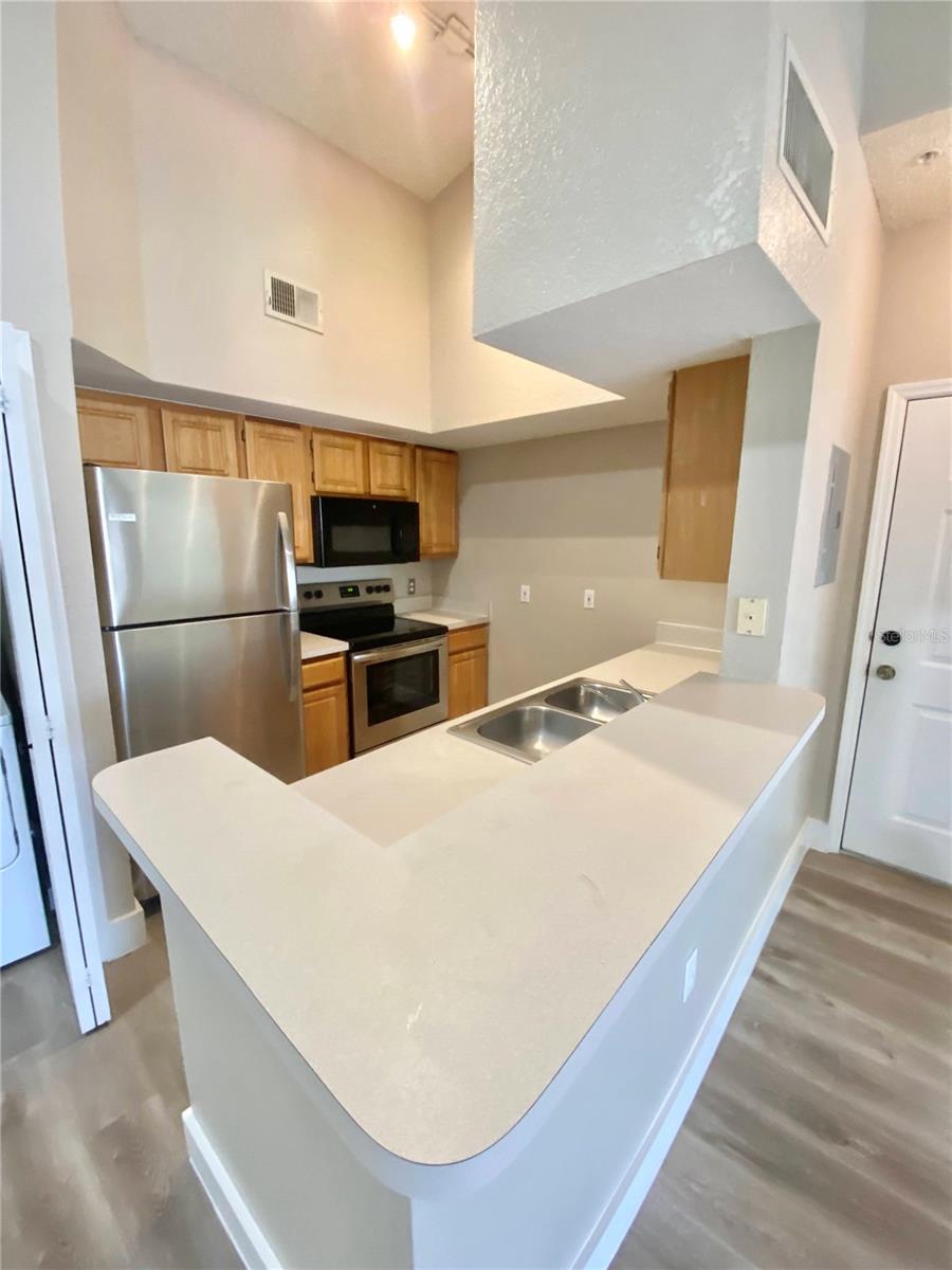 13015 PLANTATION PARK CIRCLE 1037