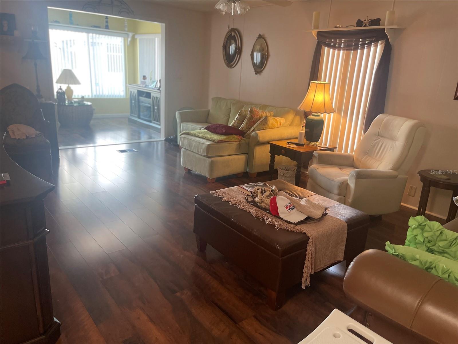 OAKWOOD ESTATES - Residential