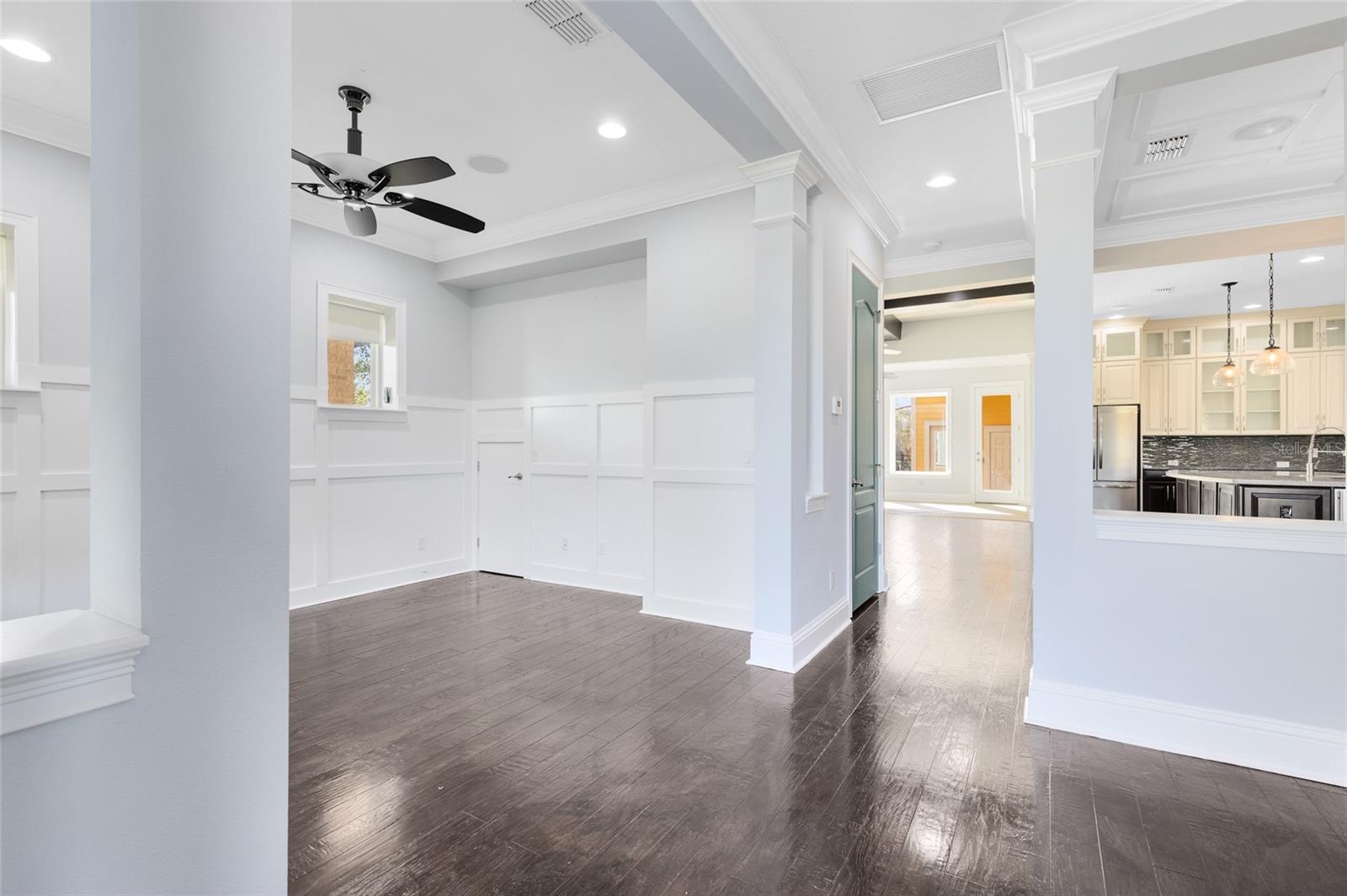 LAUREATE PARK - Residential Lease