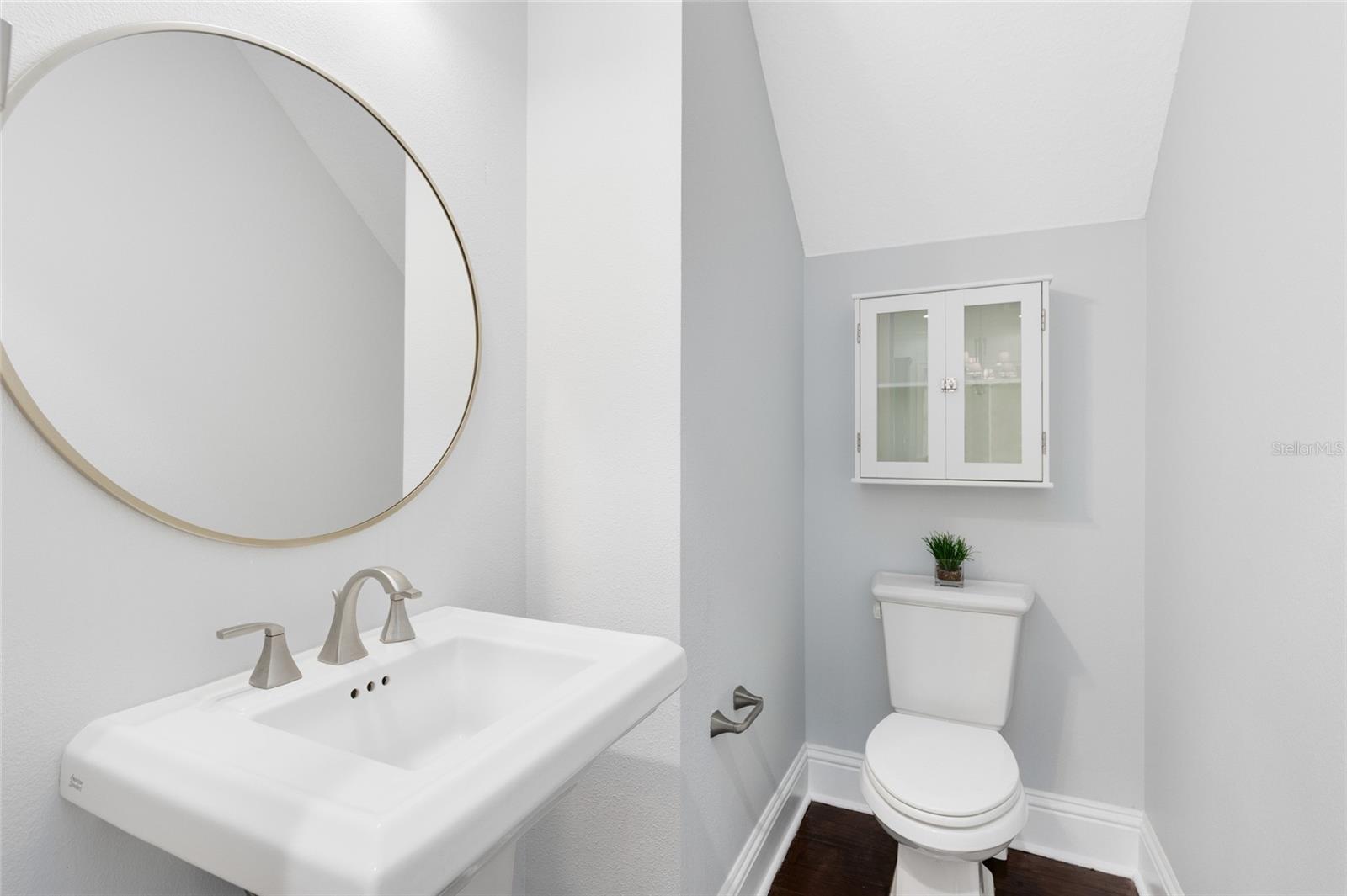 LAUREATE PARK - Residential Lease