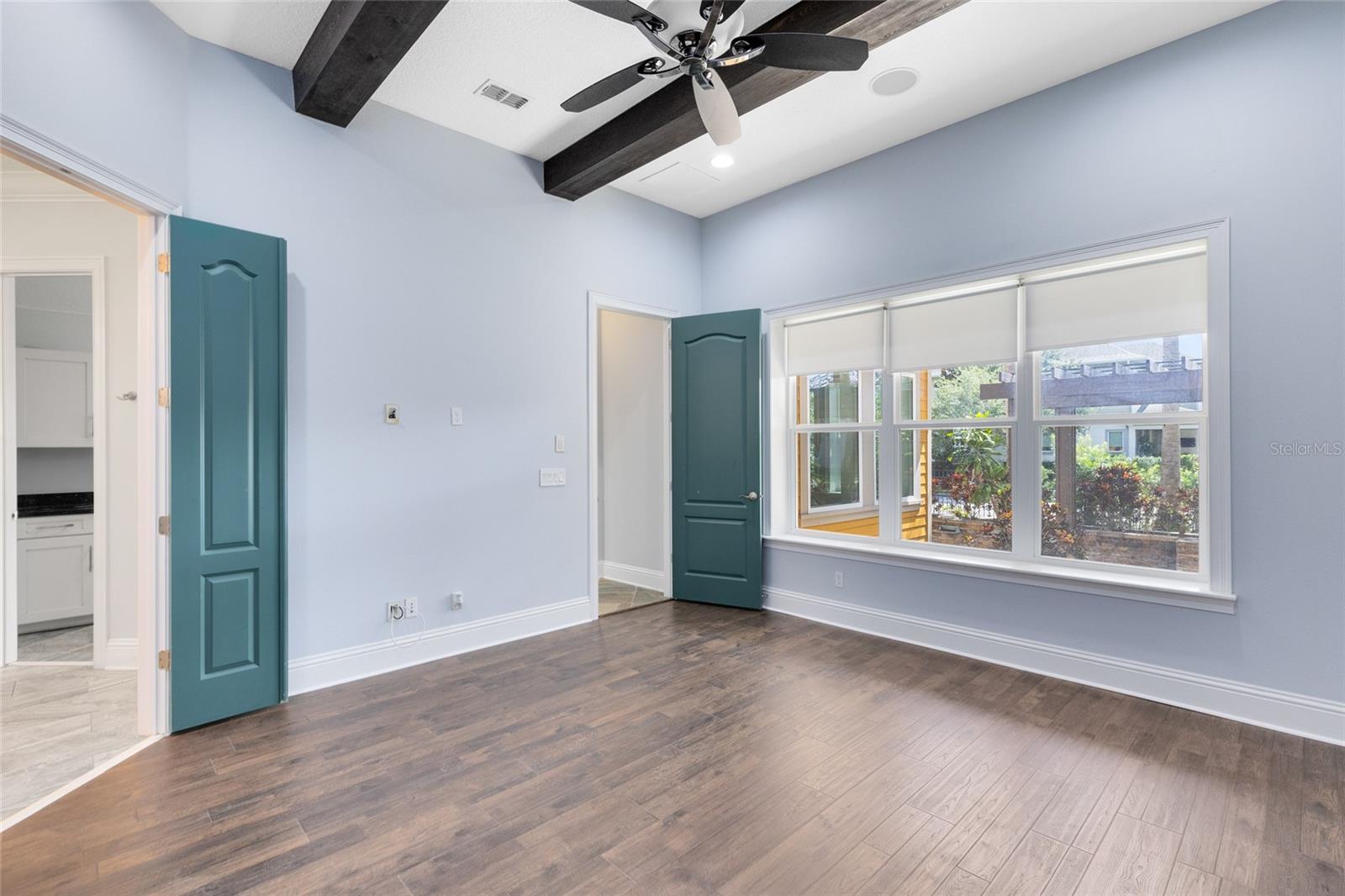 LAUREATE PARK - Residential Lease