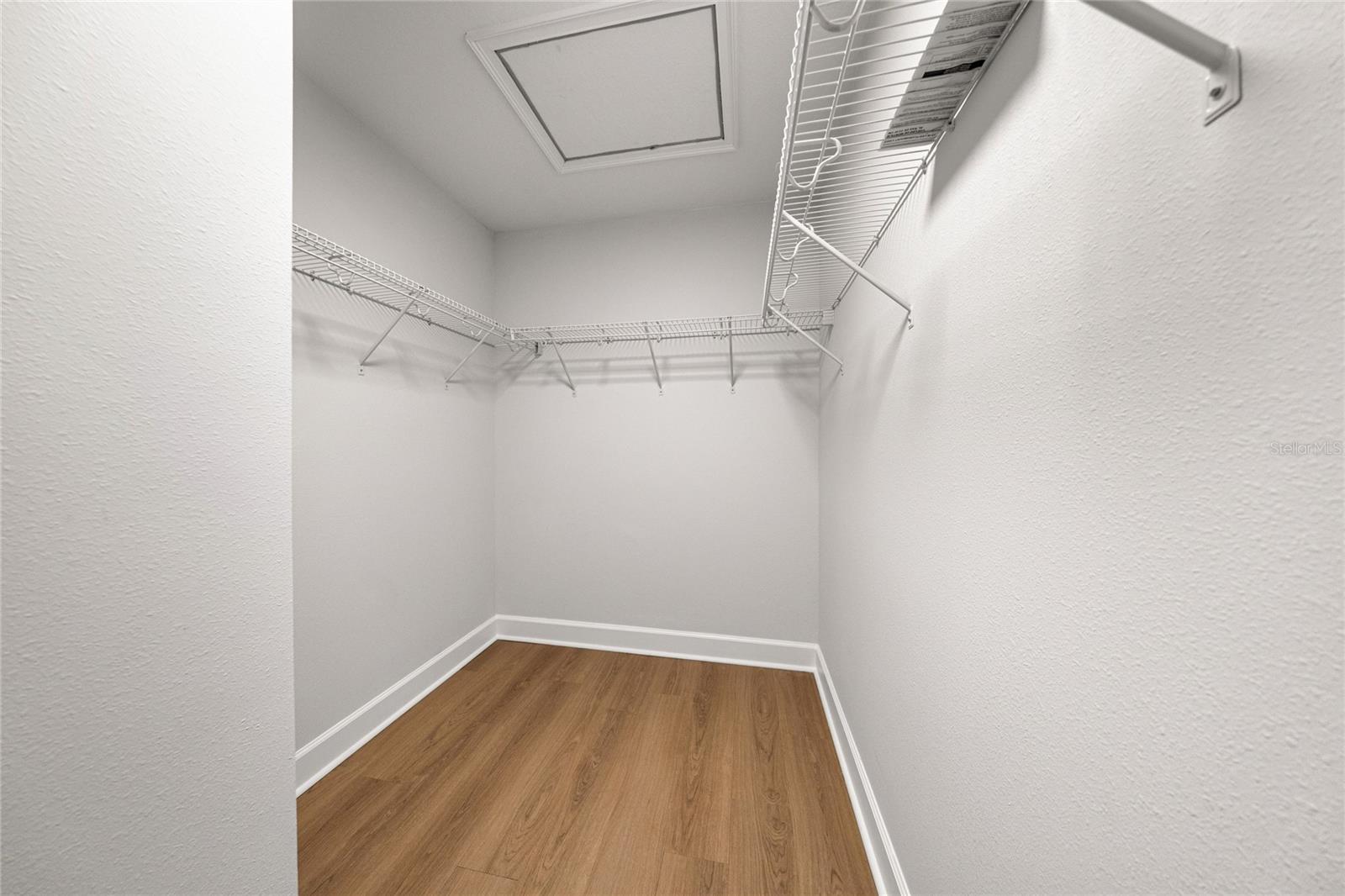 HIBISCUS PARK UN 01 - Residential