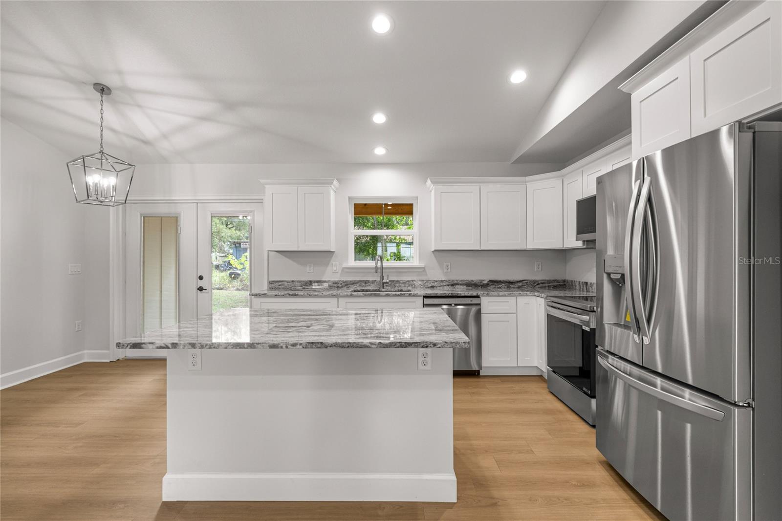 HIBISCUS PARK UN 01 - Residential