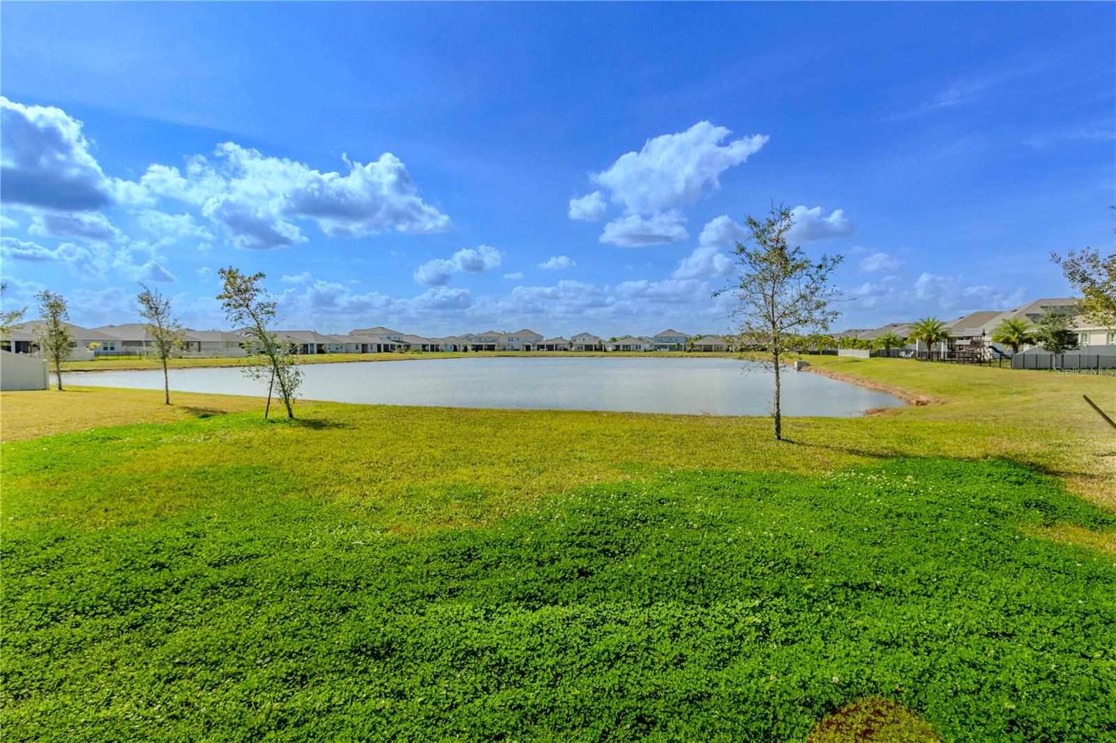 1756 CHATSWORTH CIRCLE