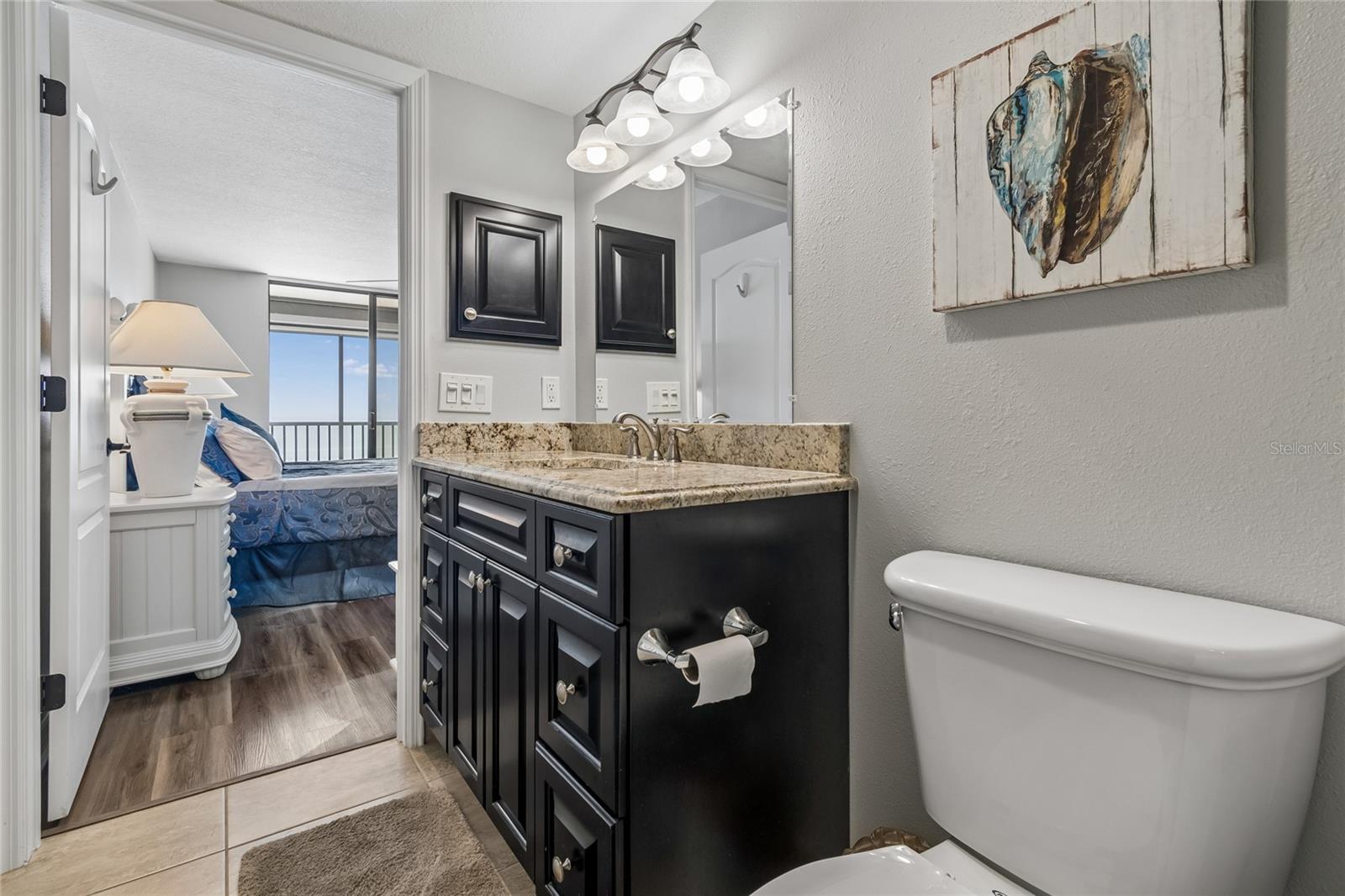 SHORES OF MADEIRA CONDO - Residential