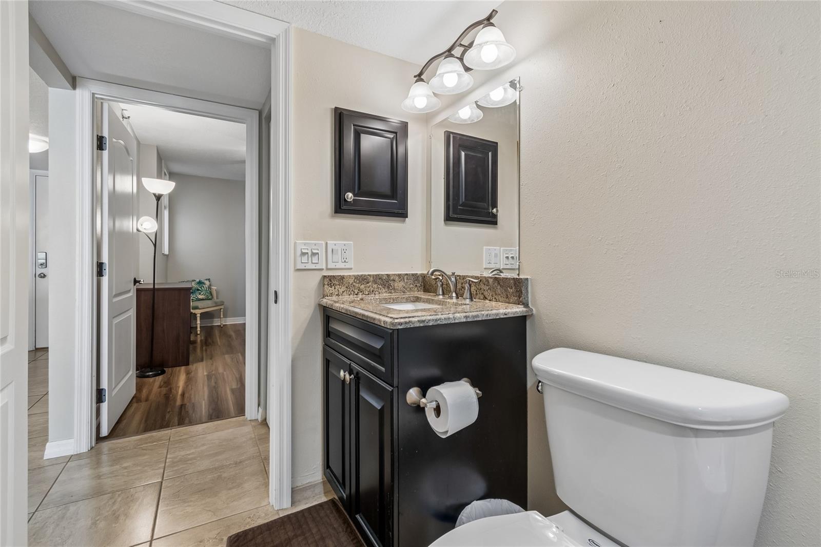 SHORES OF MADEIRA CONDO - Residential