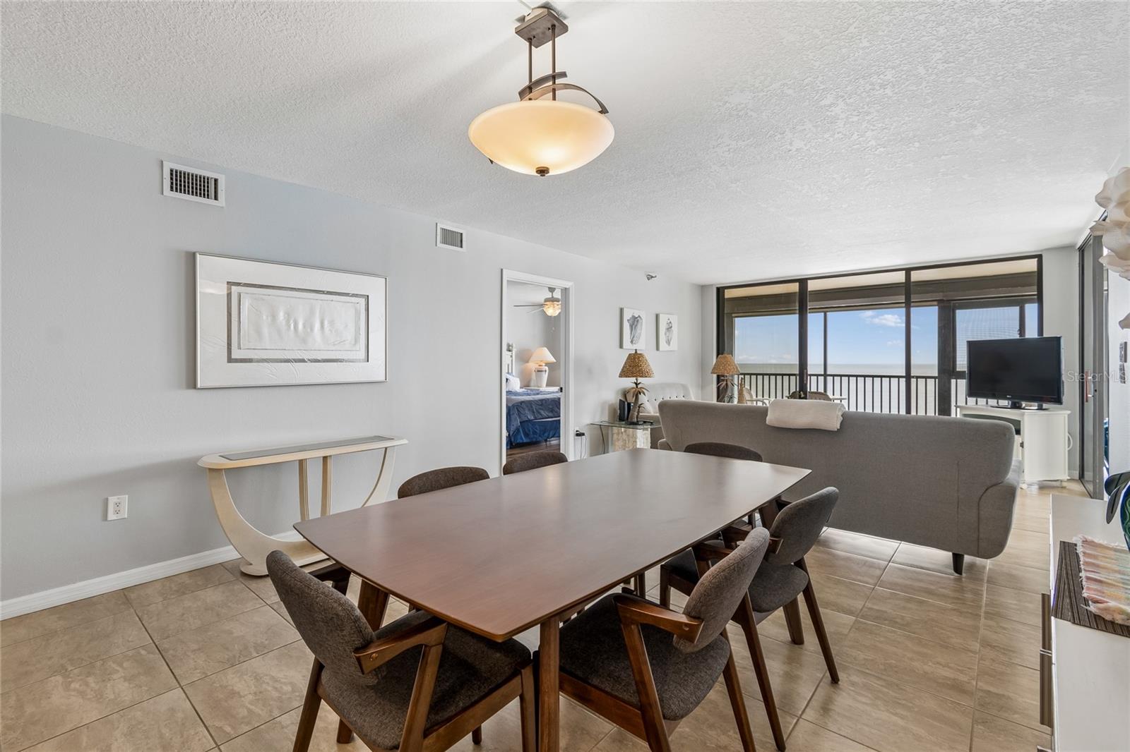 SHORES OF MADEIRA CONDO - Residential