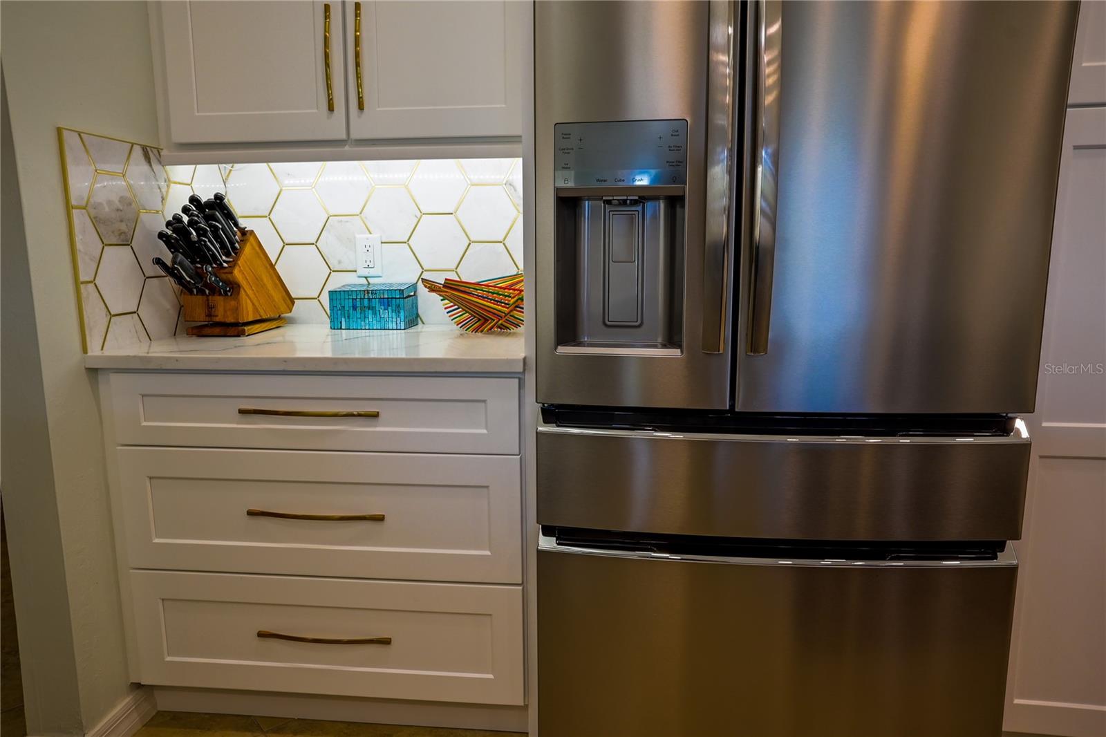 ISLANDWALK/WEST VLGS PH 1C-B - Residential