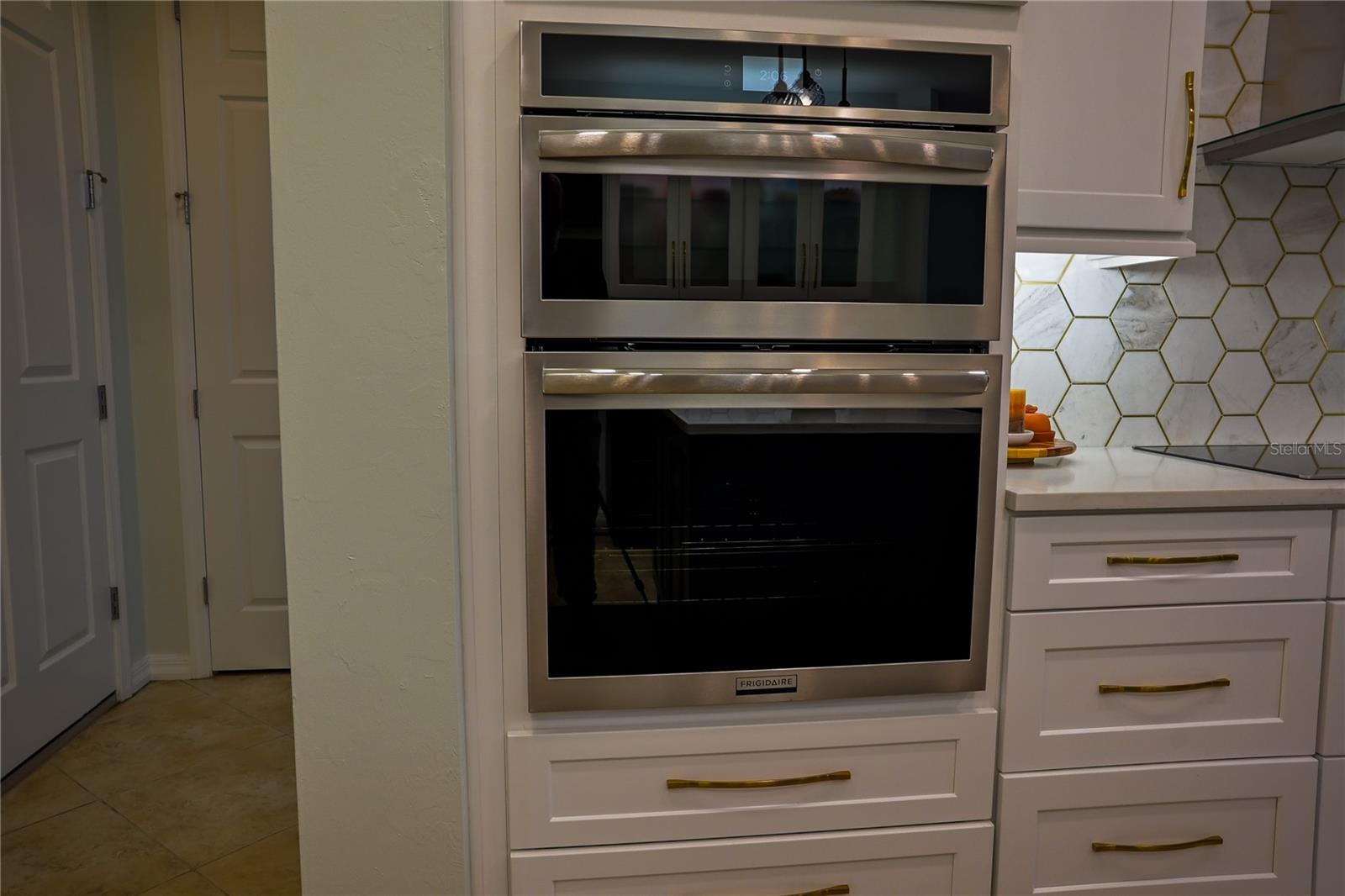 ISLANDWALK/WEST VLGS PH 1C-B - Residential