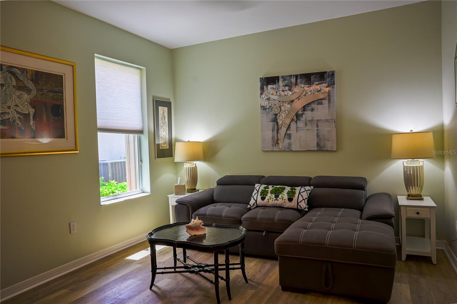 ISLANDWALK/WEST VLGS PH 1C-B - Residential