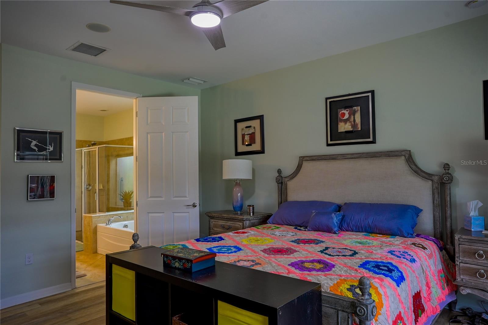 ISLANDWALK/WEST VLGS PH 1C-B - Residential