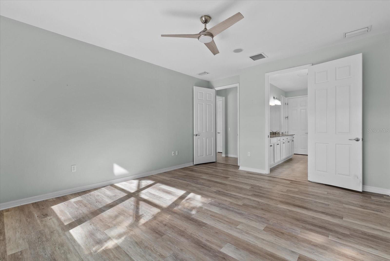 ISLANDWALK/WEST VLGS PH 1C-B - Residential