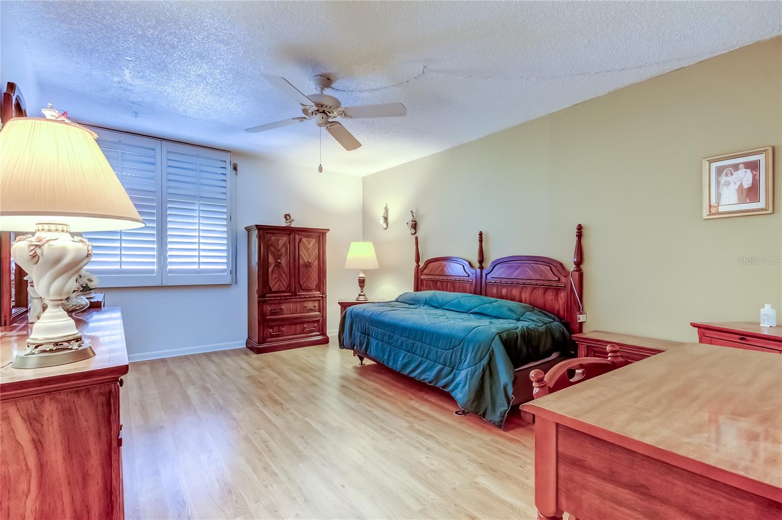 DIAMOND ISLE CONDO - Residential