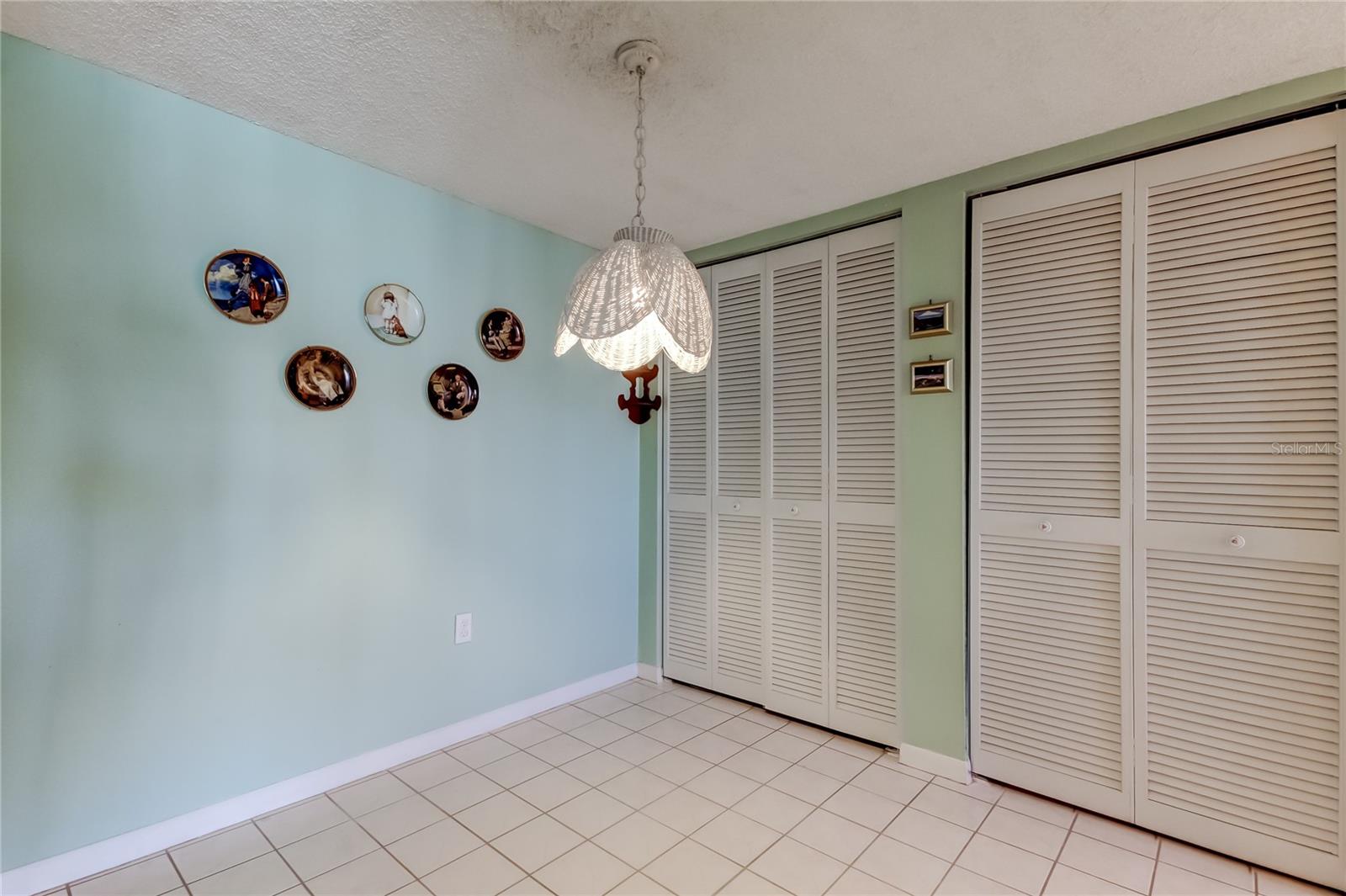 DIAMOND ISLE CONDO - Residential