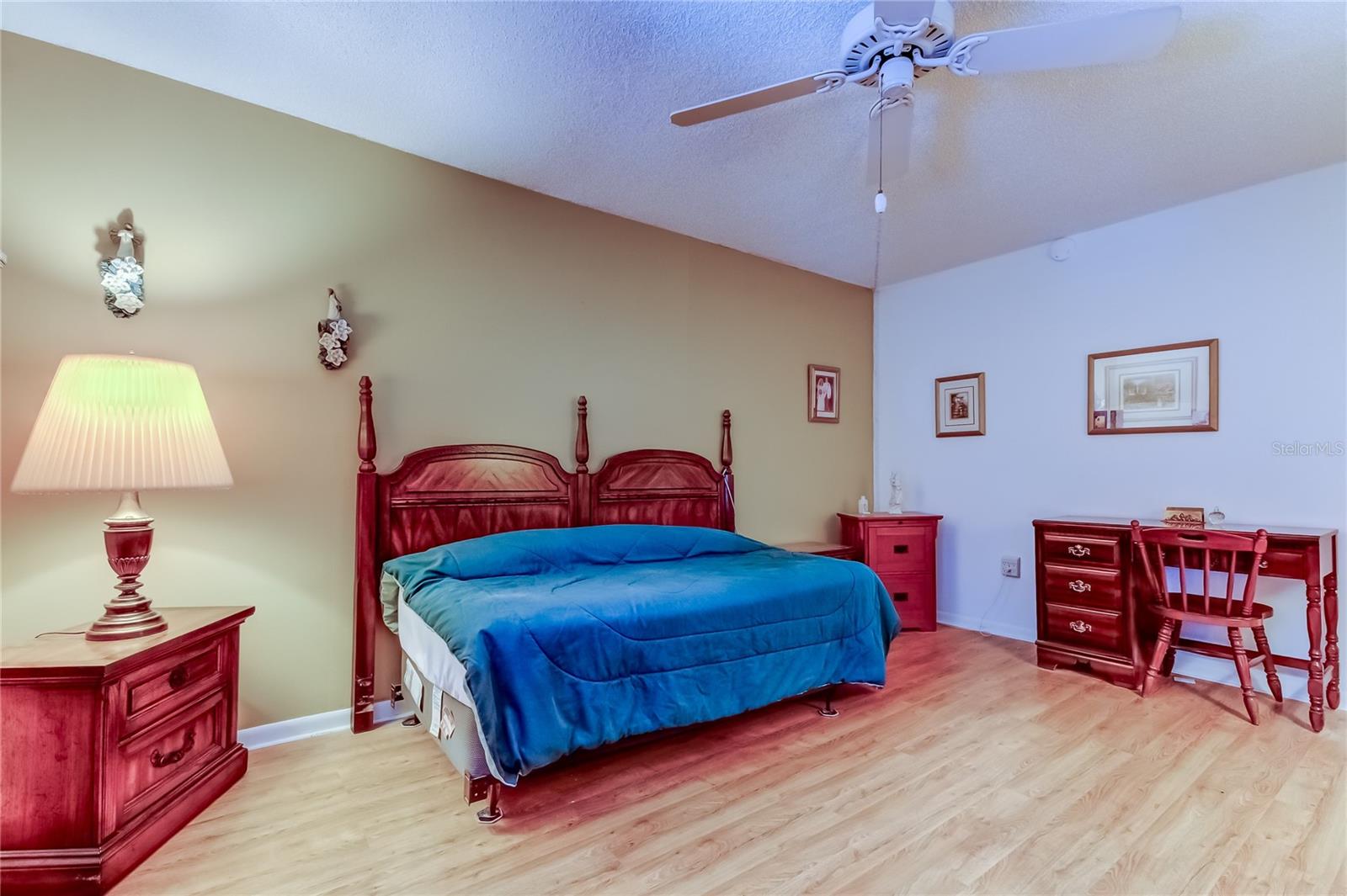 DIAMOND ISLE CONDO - Residential