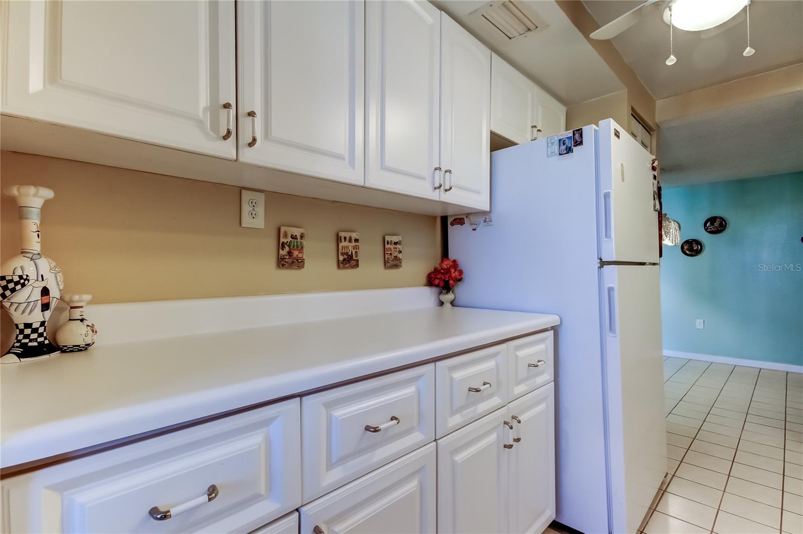 DIAMOND ISLE CONDO - Residential