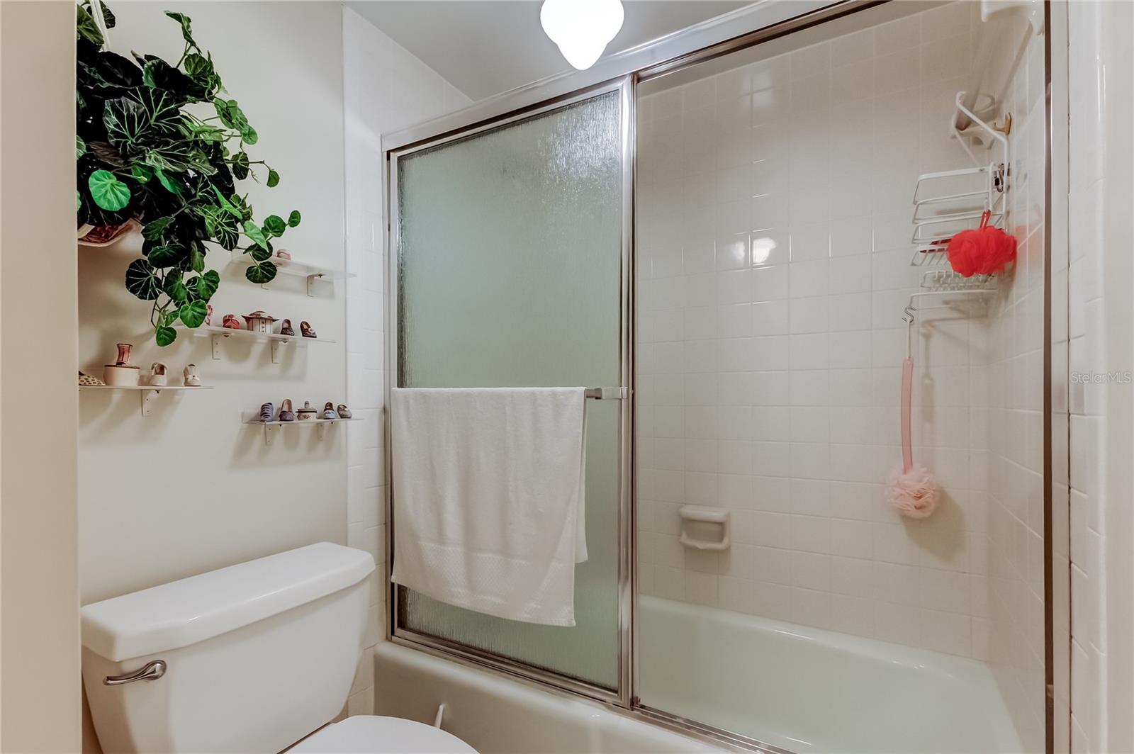 DIAMOND ISLE CONDO - Residential