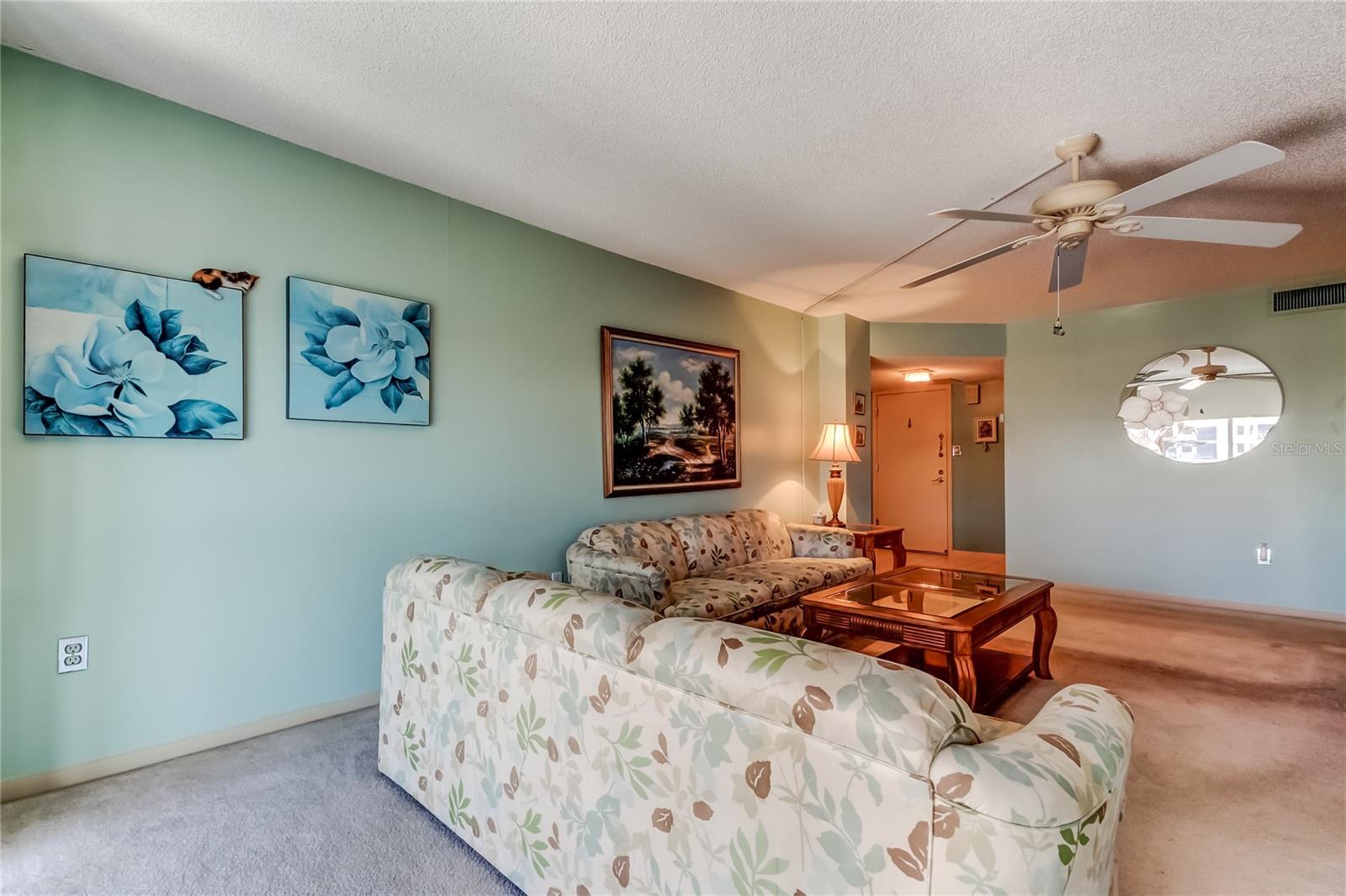 DIAMOND ISLE CONDO - Residential