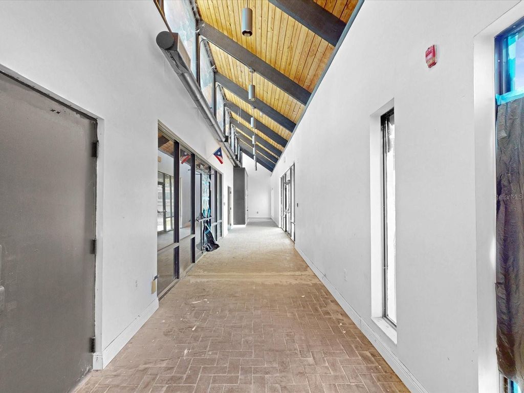 Photo of 3425 Forsyth Road, Winter Park, FL 32792 (MLS # S5142219)