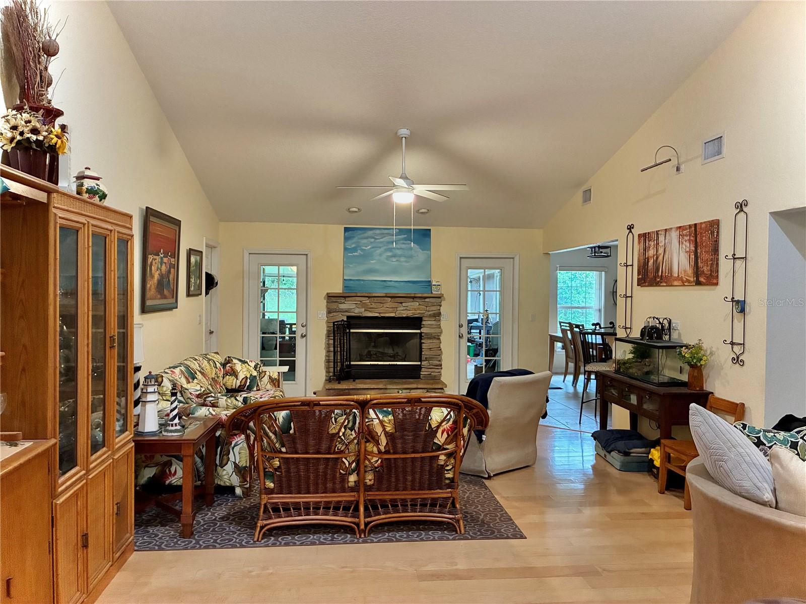 1880 WHIPPOORWILL LANE