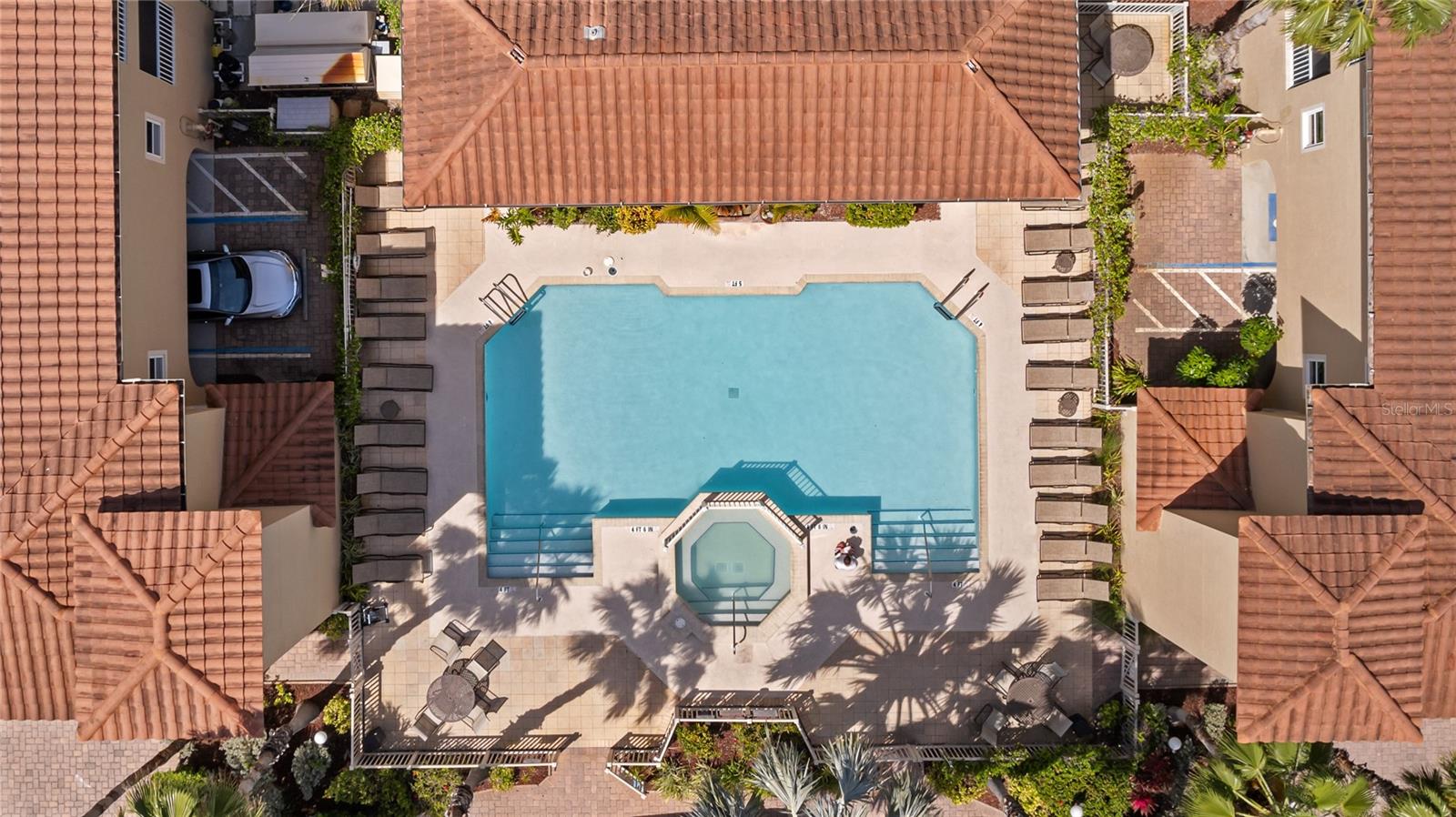 BRADENTON BEACH CLUB BLDG 3 - Residential