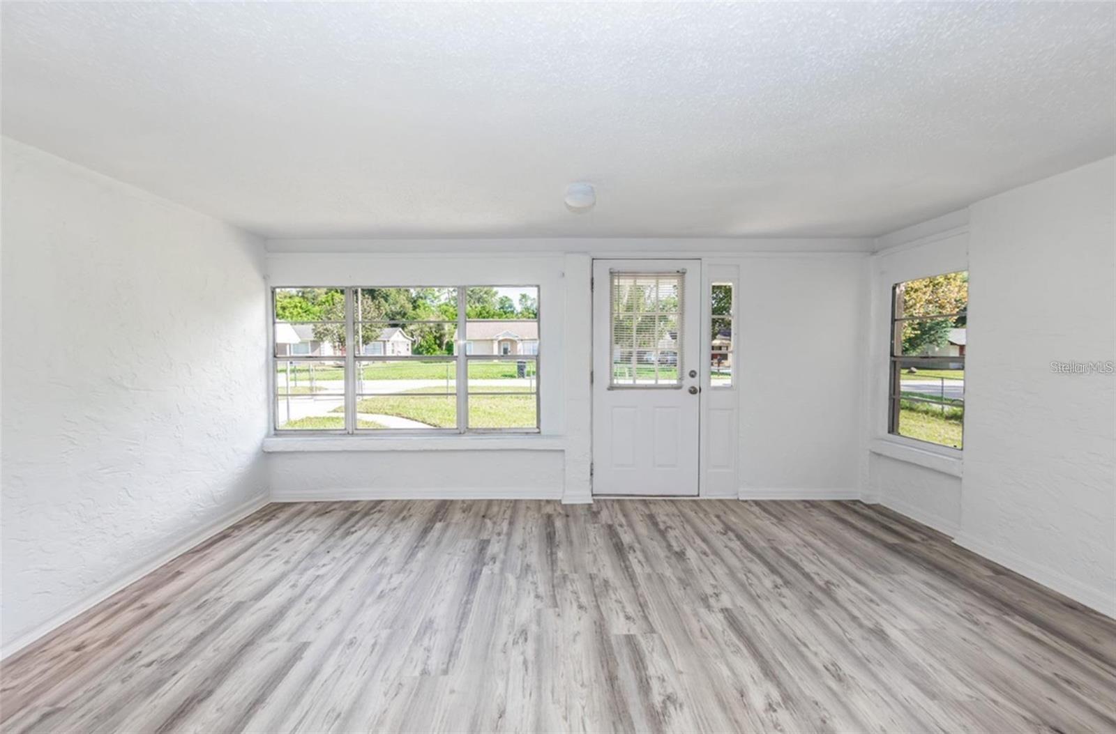 PLANTATION ESTATES UNIT 01 - Residential