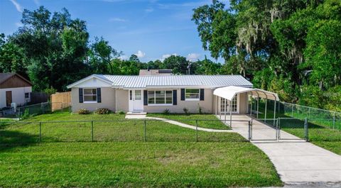 15 PALMIRA ROAD DEBARY FL 32713