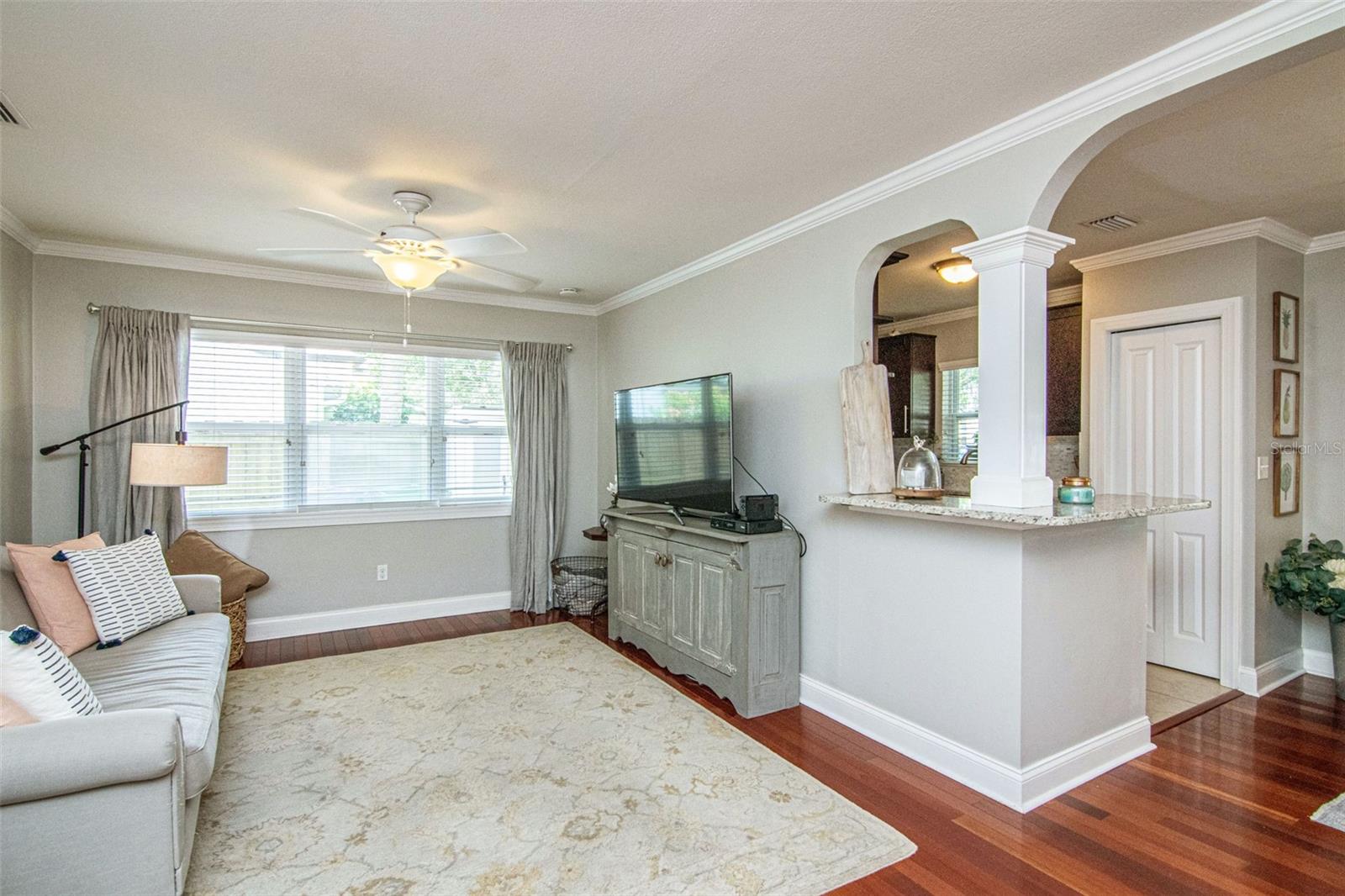 SUNSET PARK - Residential